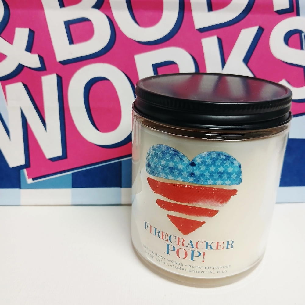 Bath and Body Works Firecracker Pop Single Wick Candle